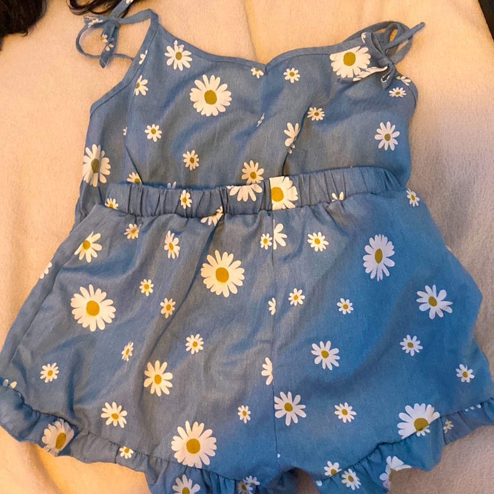 Shein crop top and skirt flowers